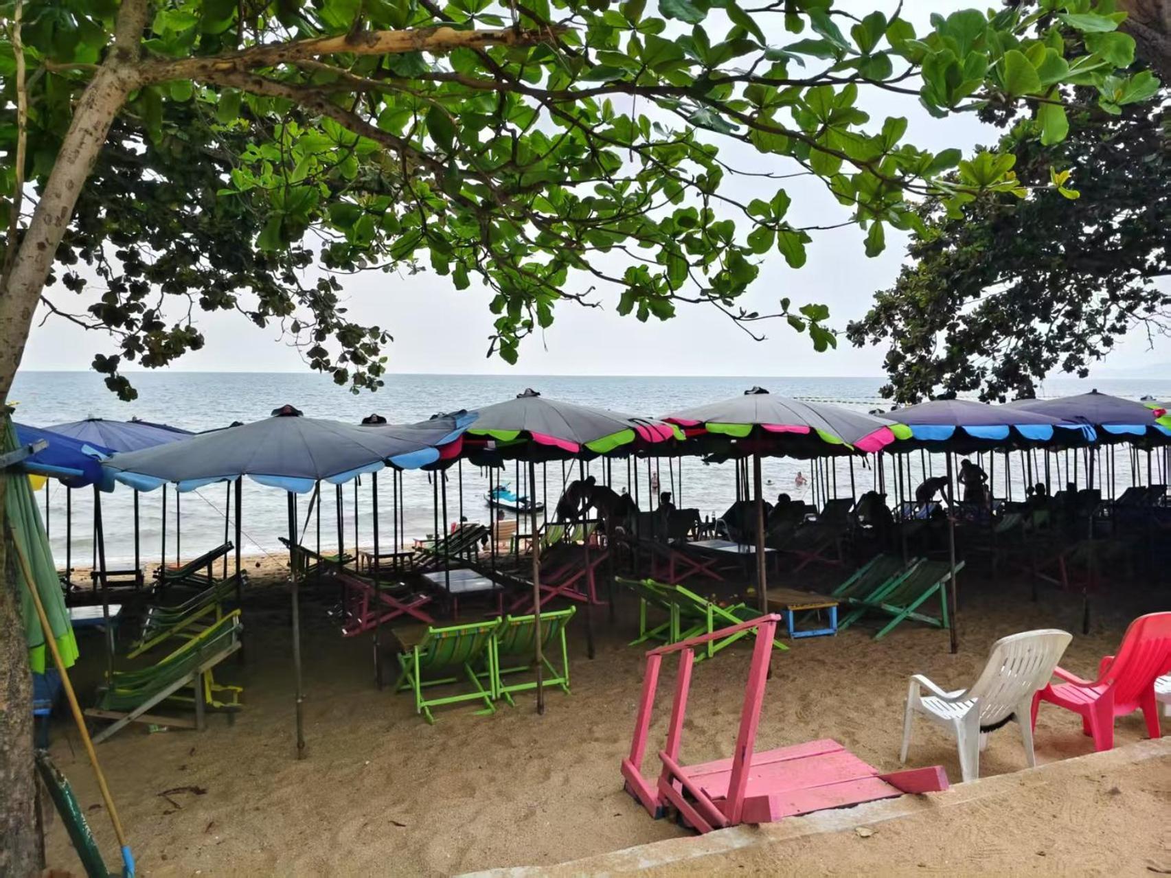 Sun Sky Resort Near Beach Jomtien Beach Extérieur photo